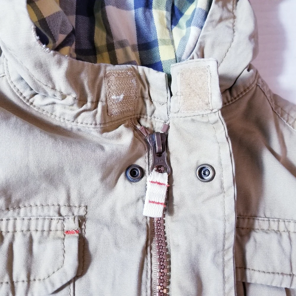 GENUINE KIDS FROM OSHKOSH TAN UTILITY JACKET SIZE 12 MONTHS
